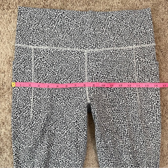 Athleta Women's Ultimate Stash II Textured 7/8 Tights Leggings Size Large - Picture 13 of 16